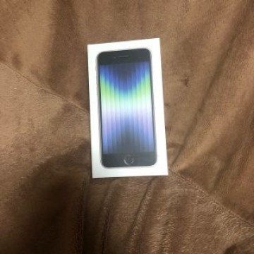 アイホンSE(第三世代) 128GB スターライト