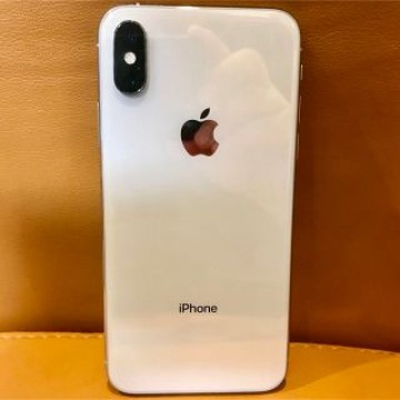 iPhone Xs Silver 512 GB SIMフリー