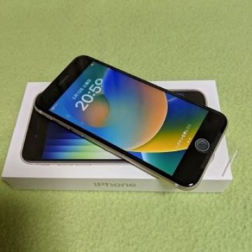 【期間限定値下げ】☆未使用☆iPhone SE 第3世代☆128GB☆ホワイト☆