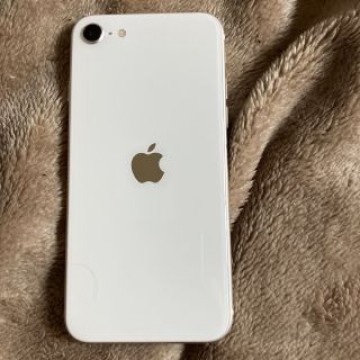 iPhone SE3 128 スターライト　付属品無　バッテリー　最大容量89%