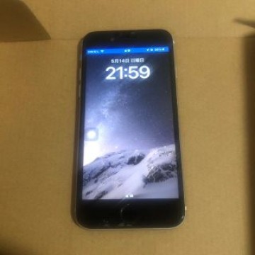 ジャンク　iPhone SE2　64GB