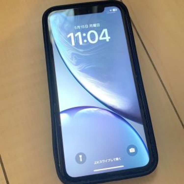 iphone xr ホワイト 64㎇