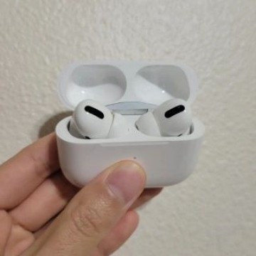 Apple AirPods Pro 2 エアポッド プロ第2世代