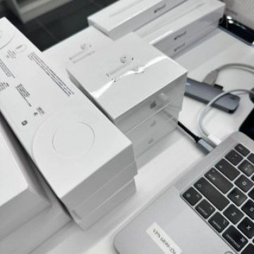 Apple AirPods Pro 2 エアポッド プロ第2世代