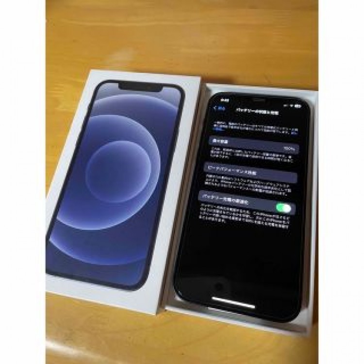 iPhone12 ブラック　64G 中古　SIMロック解除済み