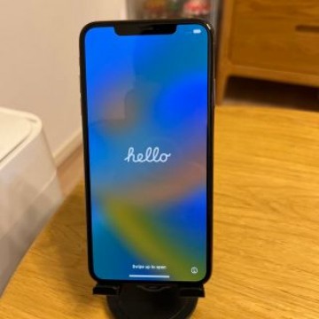 iPhone Xs Max 256 SIMフリー 美品 バッテリー 100%