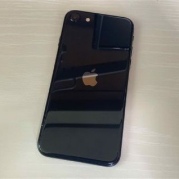 iPhone SE 第2世代 SE2 64GB ブラック SIMフリー 本体