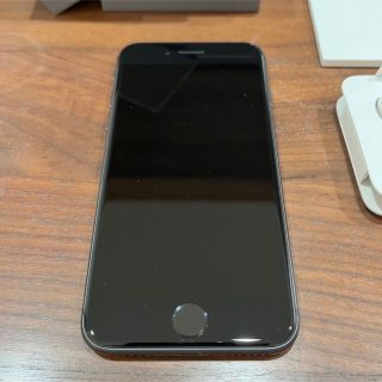 iPhone8 64GB スペースグレイ　即決のみ値引き応相談