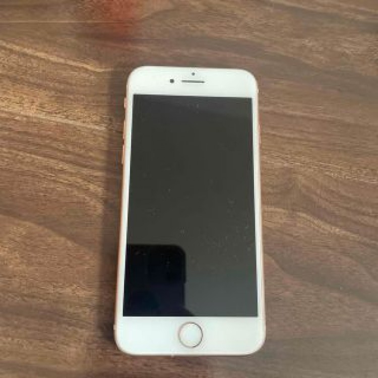 iPhone8(ジャンク品)