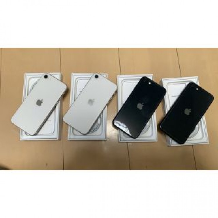 iPhone SE3  64gb白2／黒2　計4台