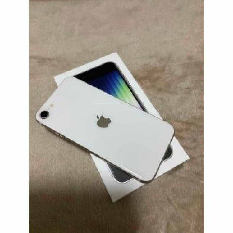 極美品　iPhoneSE 第3世代 64GB SIMフリー スターライト