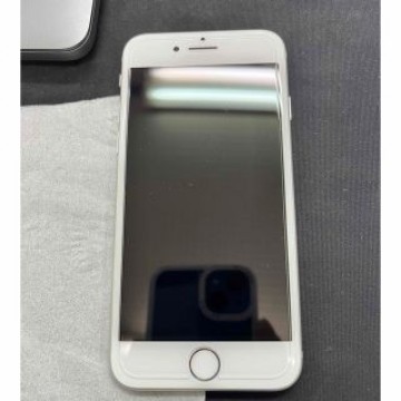 iPhone8 64GB SoftBank SIMロック解除済み