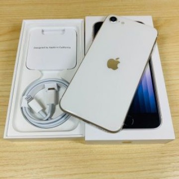 美品 ﾊﾞｯﾃﾘｰ100% iPhonSE 第3世代 64GB P88
