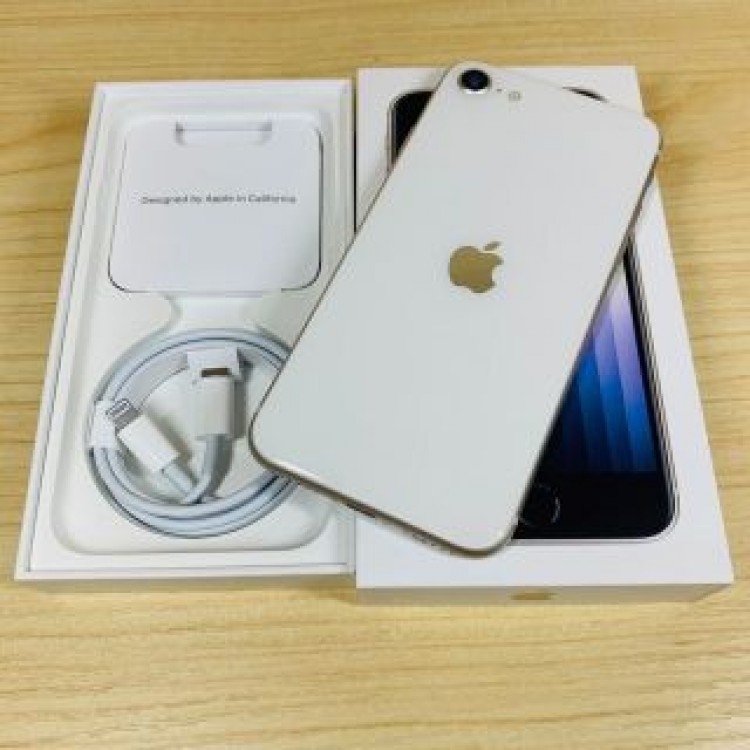 美品 ﾊﾞｯﾃﾘｰ100% iPhonSE 第3世代 64GB P88