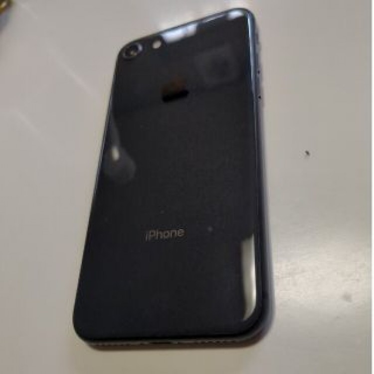 iPhone8 64gb スペースグレイ