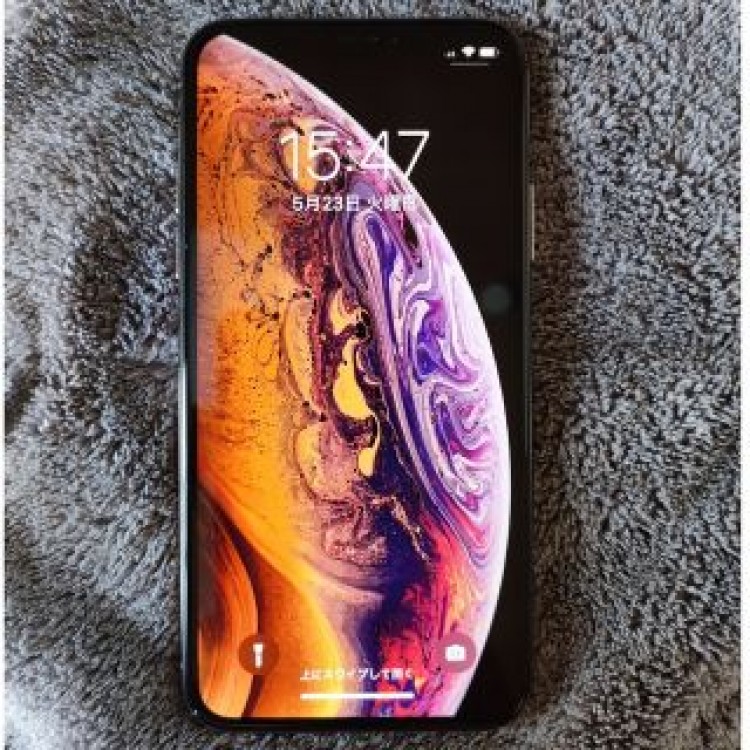 Apple iPhone Xs ゴールド 64GB SIMフリー　本体のみ