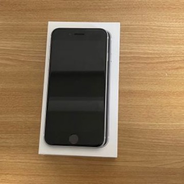 iPhoneSE 第二世代　64GB