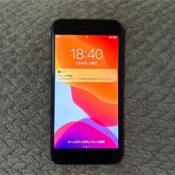 iPhone8plus 64GB