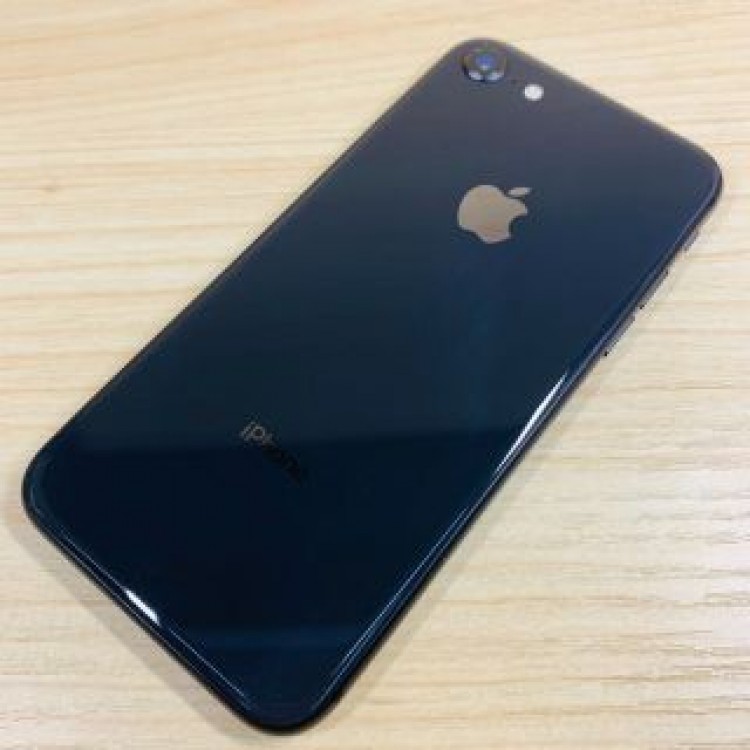 ﾊﾞｯﾃﾘｰ100% iPhone8 64GB Gray A9