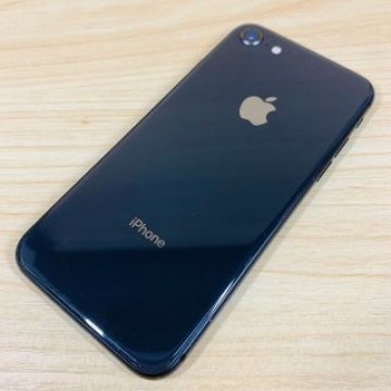 ﾊﾞｯﾃﾘｰ100% iPhone8 64GB Gray N1