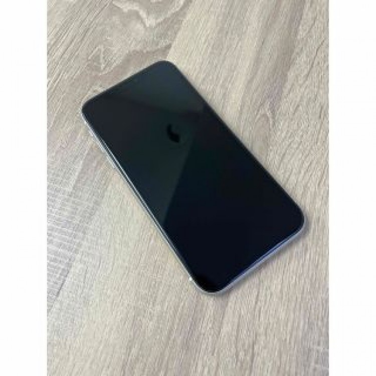 iPhone11 128GB SIMフリー　ホワイト　[7518]