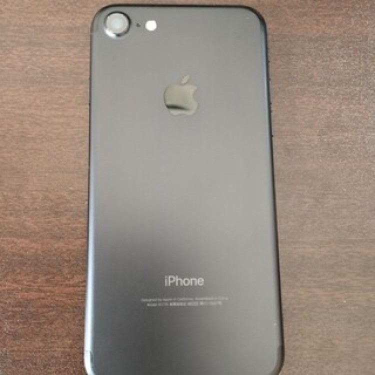 【美品】iPhone 7 ブラック 128GB SIMフリー