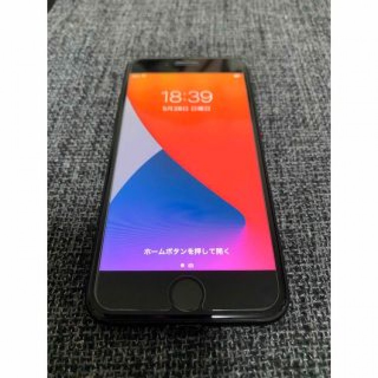 iphone 7  b ジェットブラック mncp2j/a  値下げ相談可