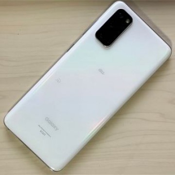 【美品】Galaxy S20 SCG01 クラウドホワイト SIMロック解除済