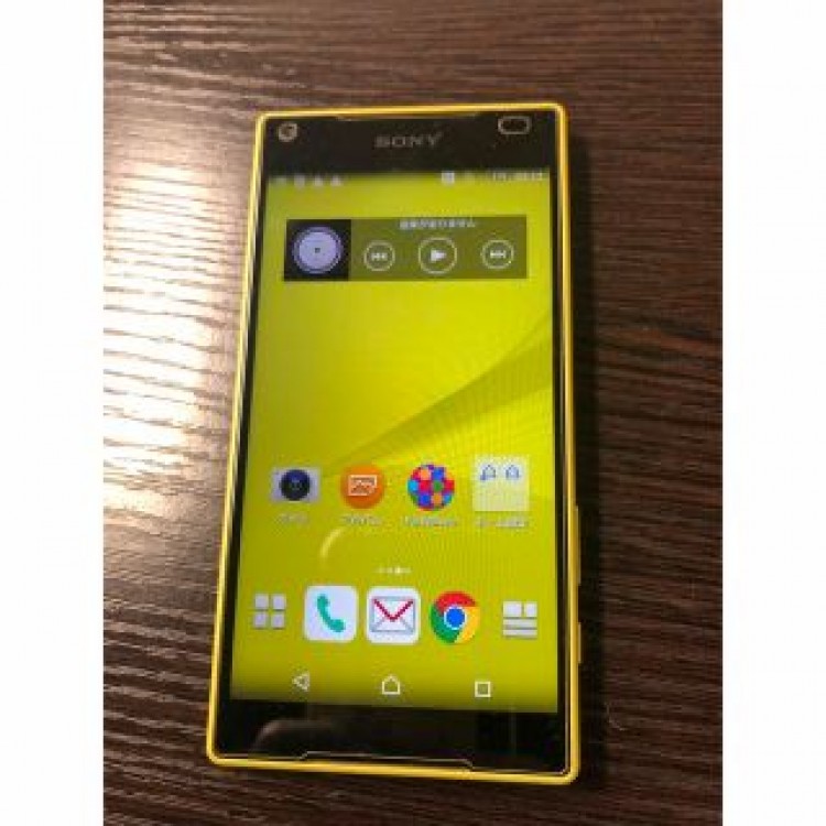 美品！　Xperia Z5 compact SO-02H  イエロー ドコモ