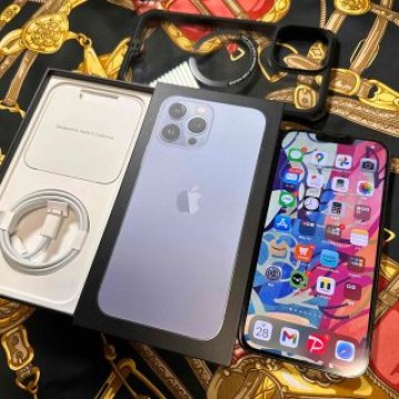 iPhone 13 ProMax 256GB アップル国内SIMフリーブルー美品