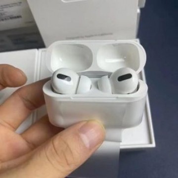 Apple AirPods Pro 2 エアポッド プロ第2世代