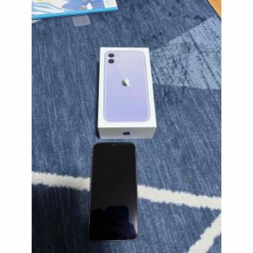 iphone11 パープル　64GB