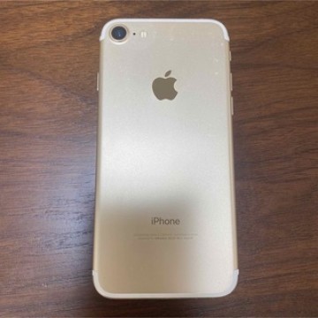 iPhone 7 Gold 256 GB SIMフリー　美品　SIMロック解除済