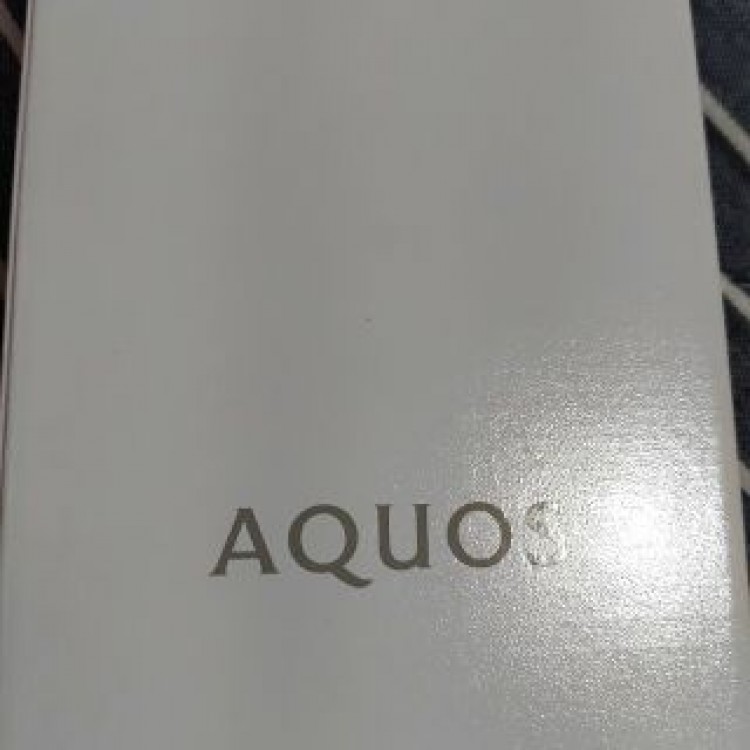 SHARP AQUOS wish2 SH-51C ホワイト