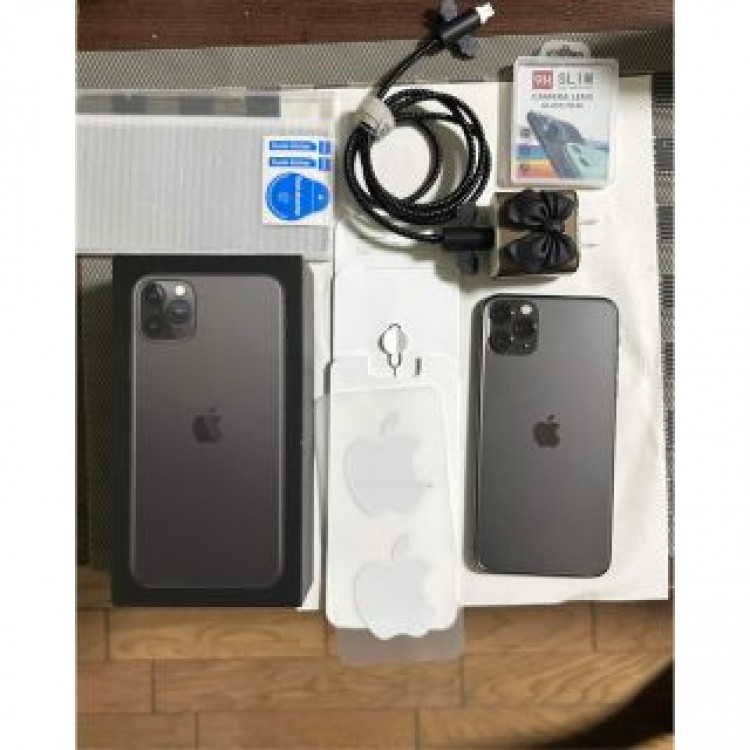 Iphone 11 pro max 256GB SIMフリー　ケース付き