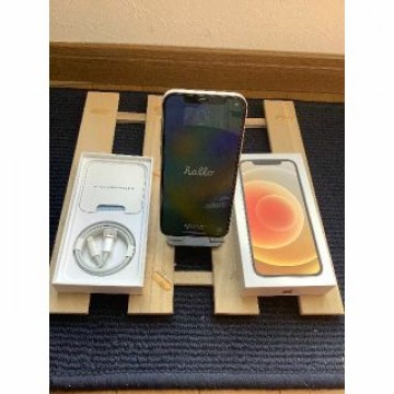 iphone12　64GBホワイト箱あり　容量99％　残債なし