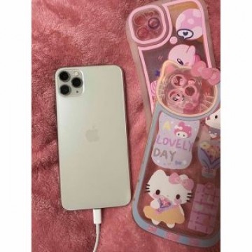 iPhone11ProMax 256G SIMロック解除済み 本体