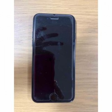 iPhone 7 Black 128 GB UQ mobile