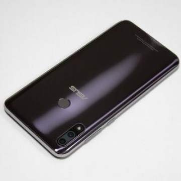 美品 SIMフリー ASUS Zenfone MAX Pro M2