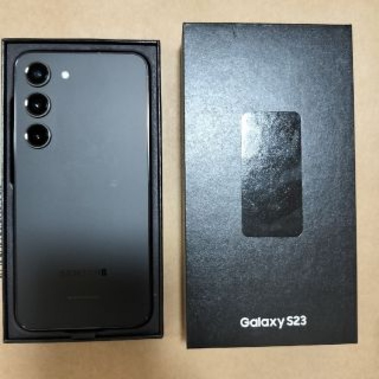 新品未使品　Galaxy S23　色ブラック　256GB 楽天版