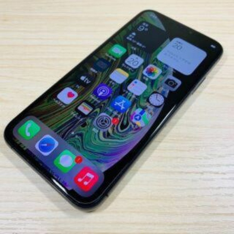 iPhone XS 256GB SIMフリー P65