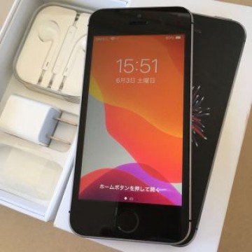 iPhone SE 第1世代　128GB