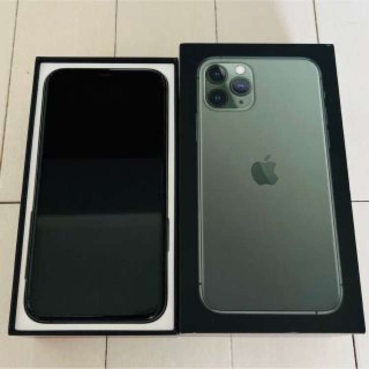 iPhone11pro ミッドナイトグリーン　256GB 美品　本体