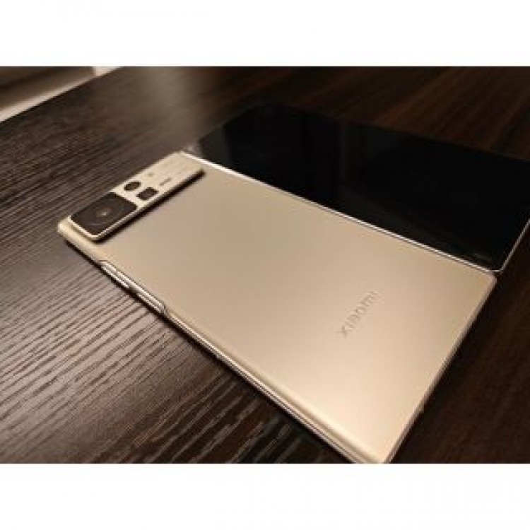 【中古美品】Xiaomi mix fold2 ゴールド 付属品完備