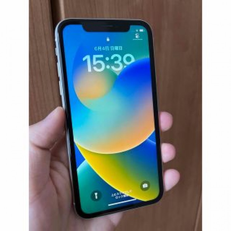 iPhone11 64GB ホワイト
