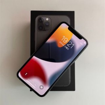 iPhone 11 Pro 64GB本体 BLACK ブラック