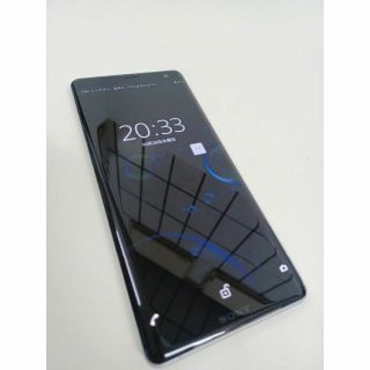 【訳あり/SIMロック解除済】SONY XPERIA XZ3 SO-01L