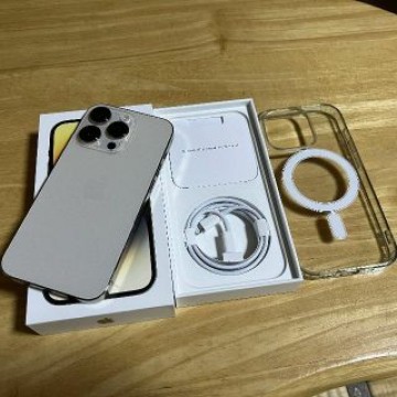 美品　iPhone 14 Pro 256GB