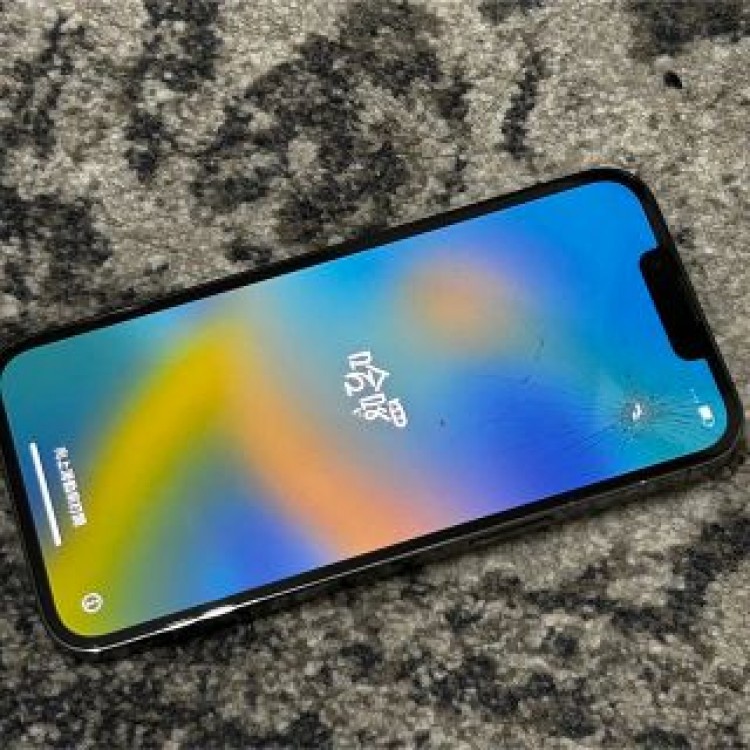 iPhone 13 Pro グラファイト 256 GB SIMフリー ジャンク品