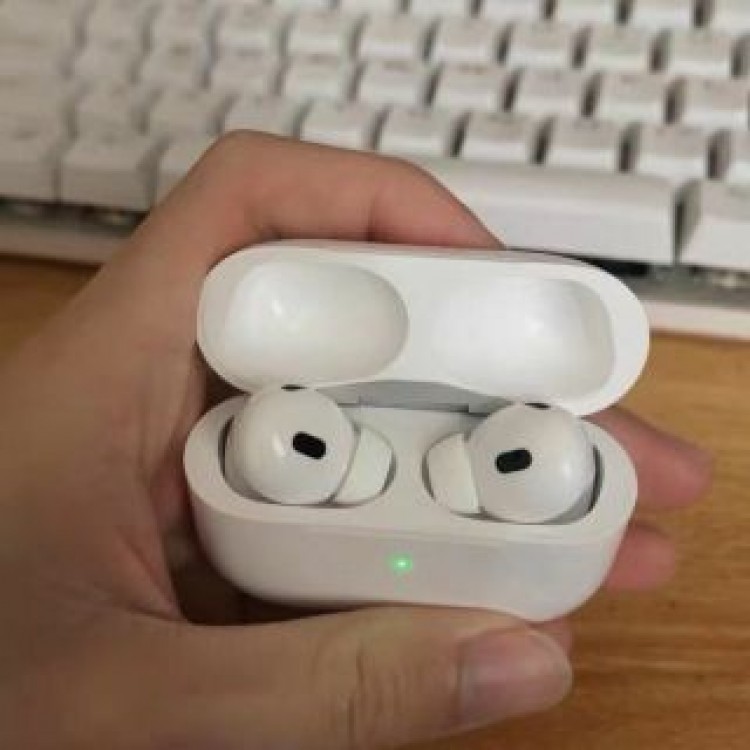 Apple AirPods Pro 2 エアポッド プロ第2世代